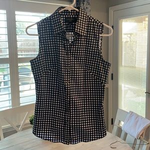 Navy and white sleeveless top